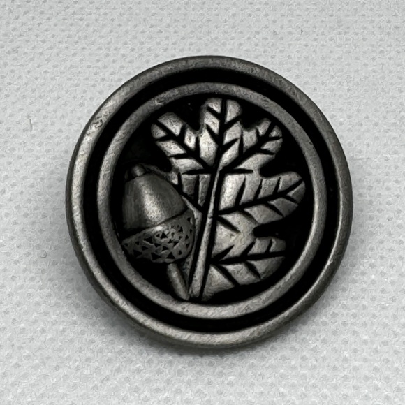 Vintage 90’s Pewter Acorn Lapel Pin by Betsy Fields Design (bid) Signed - Picture 1 of 8